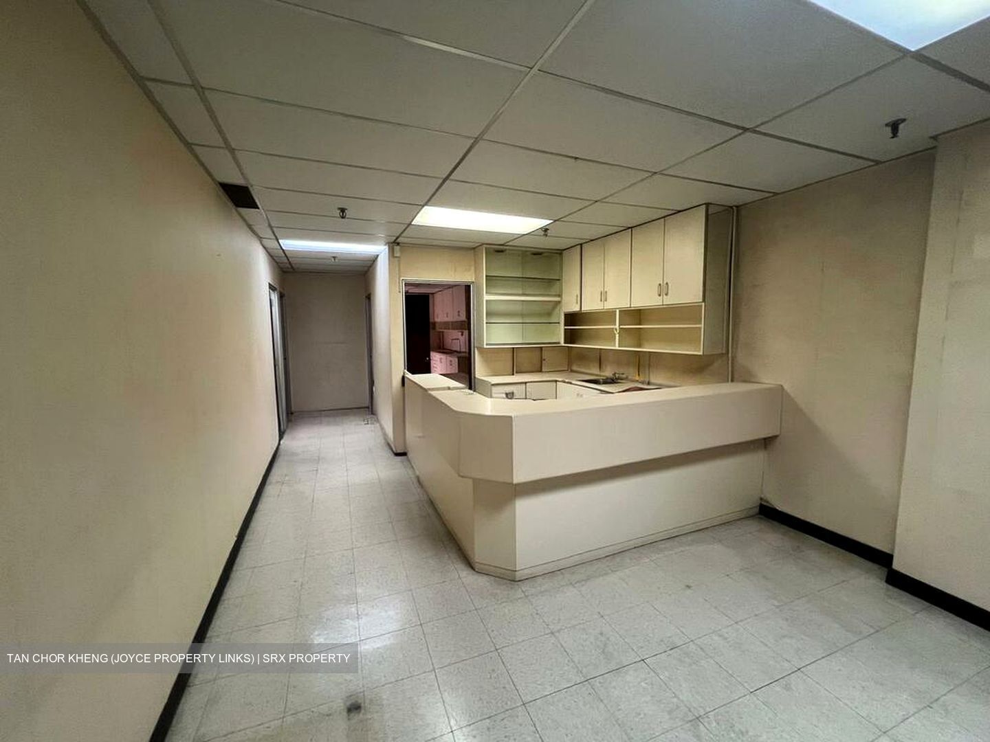 Jalan Besar Plaza (D8), Retail #568677041